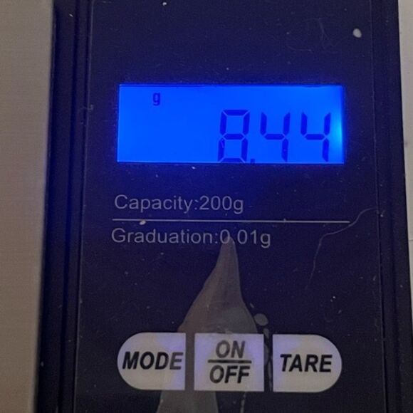 7” silver tone rolo chain bracelet w/0.75” filigree heart w/peridot center - Picture 6 of 9